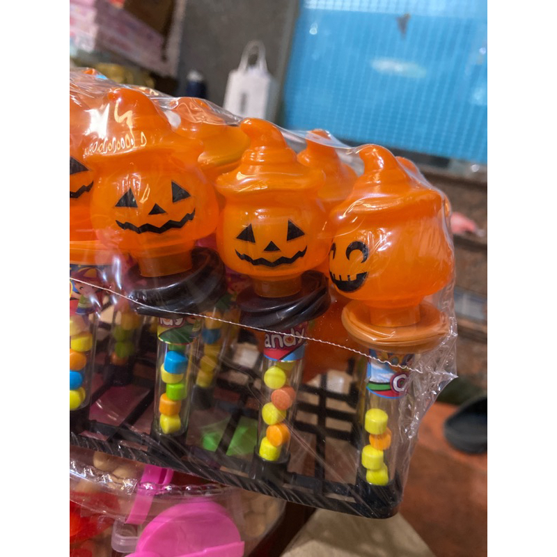 Sỉ vỉ 30 cây kẹo xê trái cây kèm đồ chơi  hình halowin
