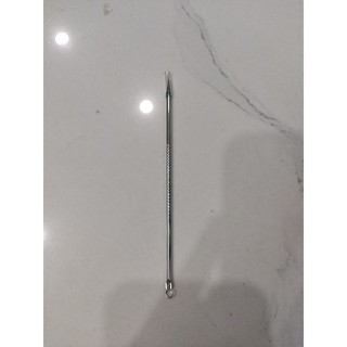 1 cây lấy mụn/lấy ráy tai