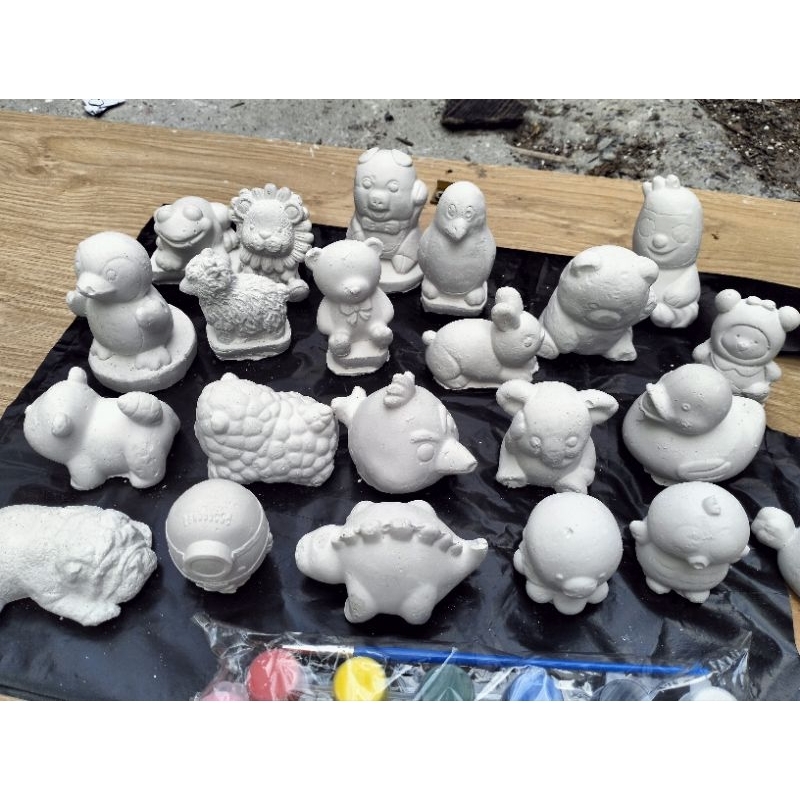 Combo 20 tượng tô màu kèm 12 màu+2 cọ