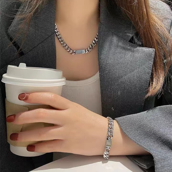 Vòng tay nam lắc tay nam nữ unisex basic KuuClothes chất liệu titan không gỉ mắt xích 8mm - Vòng Tay Square