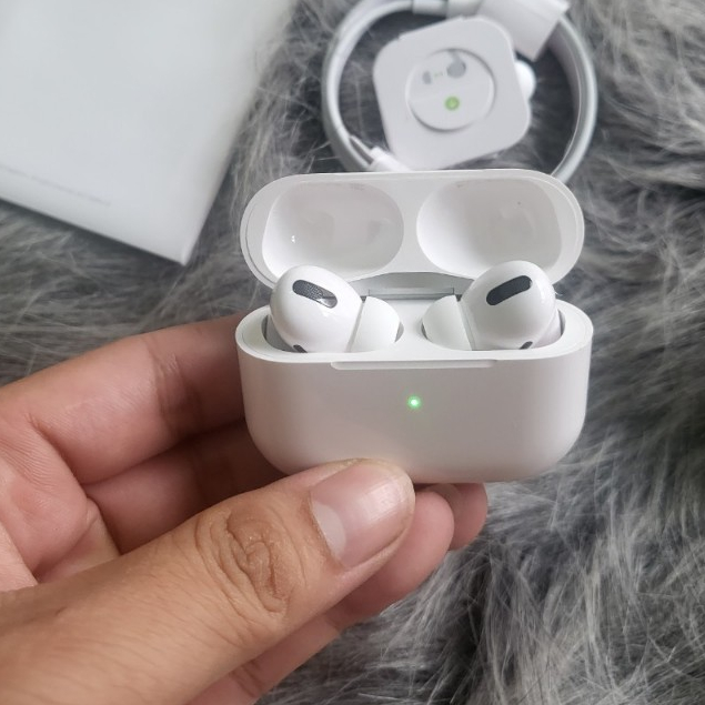 Tai nghe Bluetooth Thanh Lý không dây. các hãng. mới 100%  phiên bin trâu định vị hỗ trợ IOS Android. BH 6 THÁNG