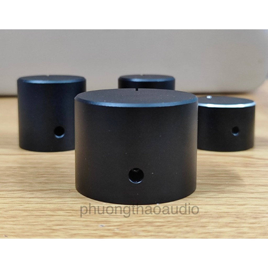 Núm volume nhôm phay đường kính 40mm cao 30mm các màu trắng đen vàng