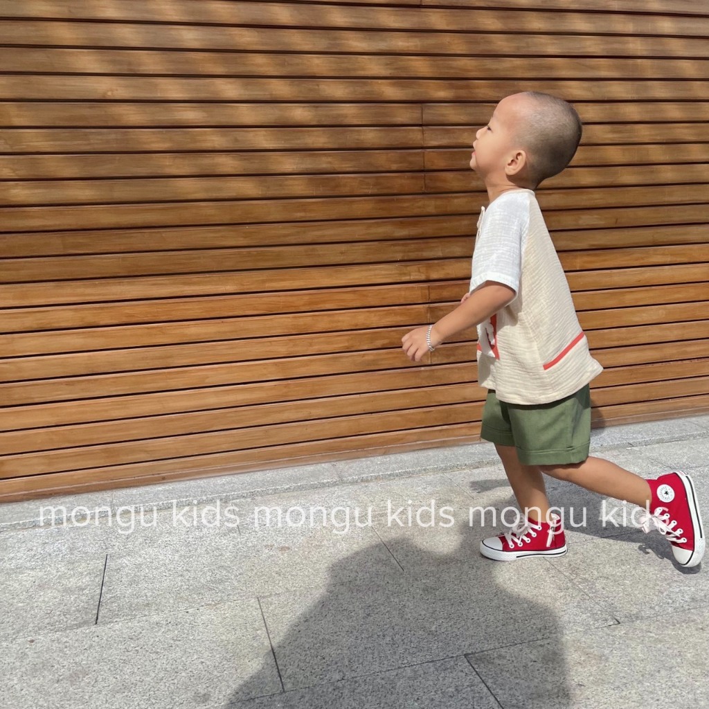 Quần áo thiết kế bé trai _ noel_giáng sinh qua ô cửa_vải linen,vải muslin