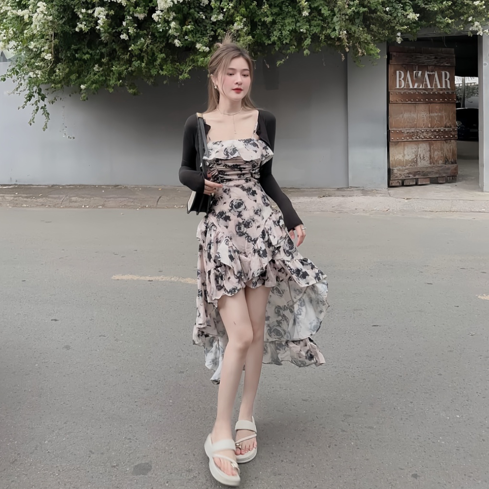 Sét váy hoa nhí 2 dây với áo cadigan chất mỏng thun gân, váy đuôi xẻ tà siêu xinh