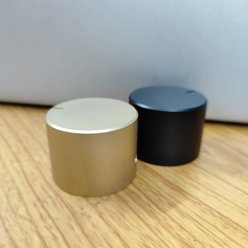 Núm volume nhôm phay đường kính 40mm cao 30mm các màu trắng đen vàng