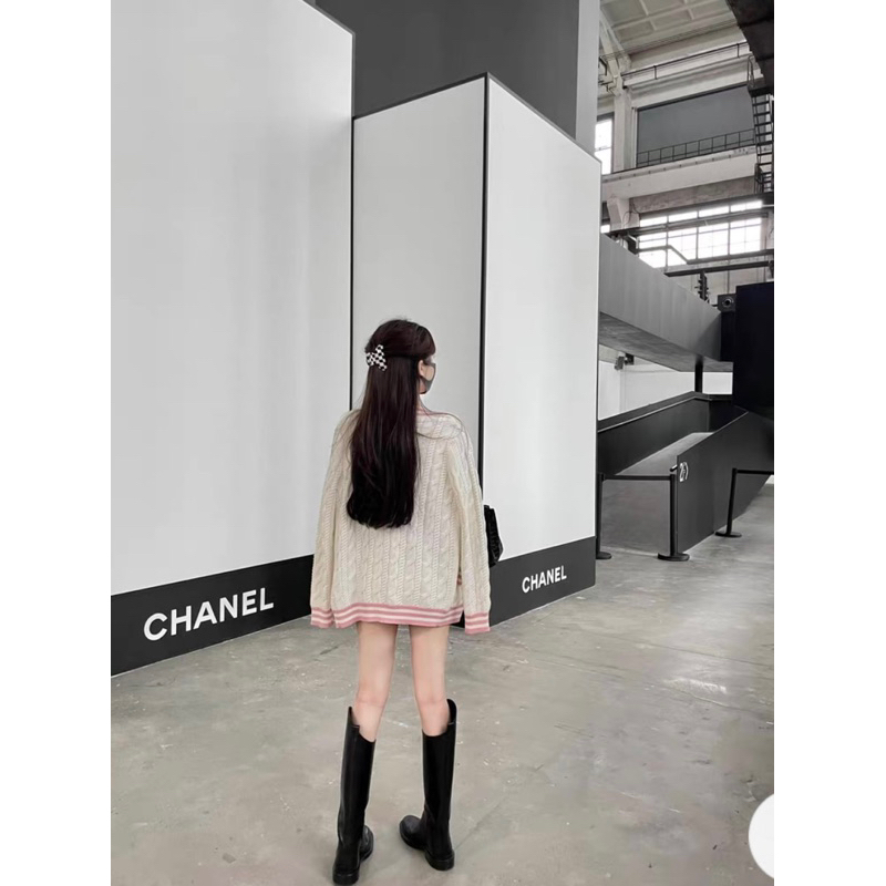 Áo Khoác Len Cardigan Kẻ Viền Hồng Cho Nữ