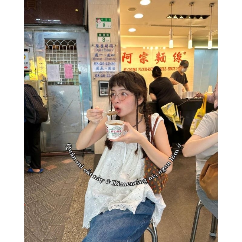 Đầm Lacey Doll dress trắng hoa thêu xinh xắn