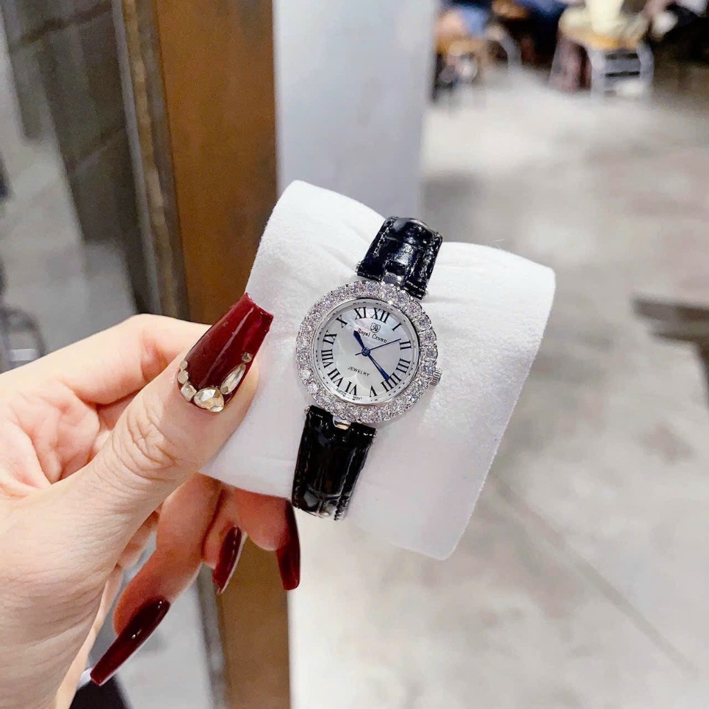 Đồng hồ Nữ ROYAL CROWN dây da - cao cấp