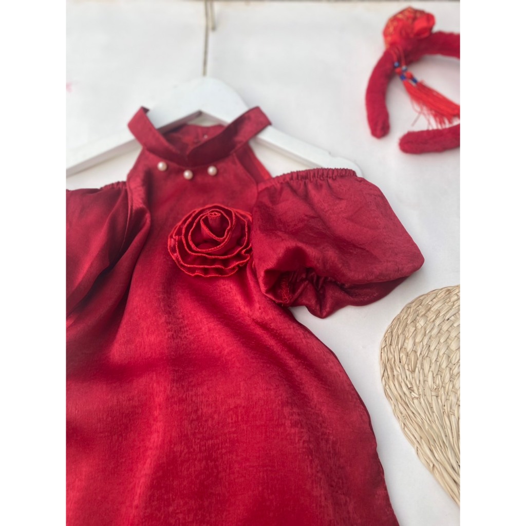 Áo dài yếm tay phồng vải lụa tây thi đẹp nhất đi chơi Tết 2024 cho bé 8-24kg