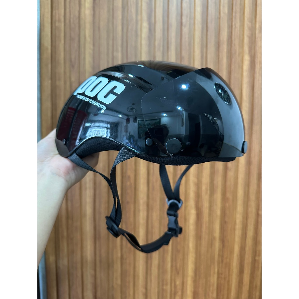 Nón Bảo Hiểm Đuôi Nhọn Độ Tem P0C KHÔNG NÚT TĂNG CHỈNH, KÍNH NÚT BẤM