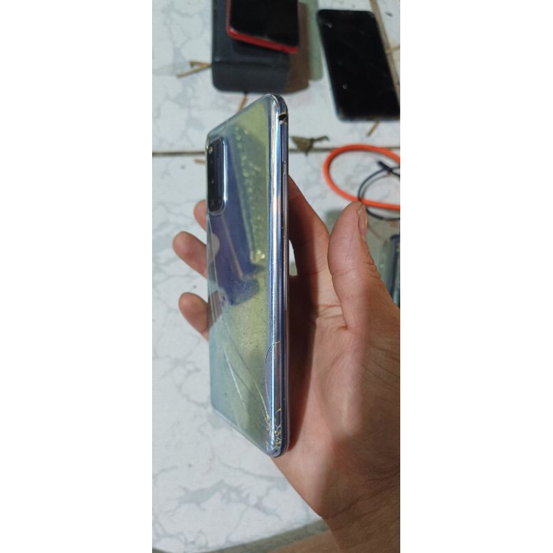 Cụm xác Vivo V19 bản  vỏ cũ sống zin hư màn hình