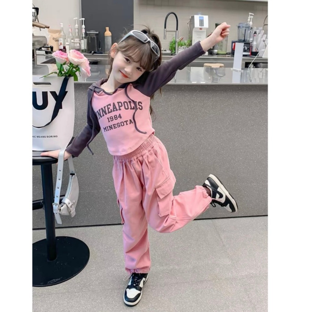 SET BO ÁO DÀI TAY KÈM MŨ QUẦN HIP HOP BÉ GÁI 17-27KG