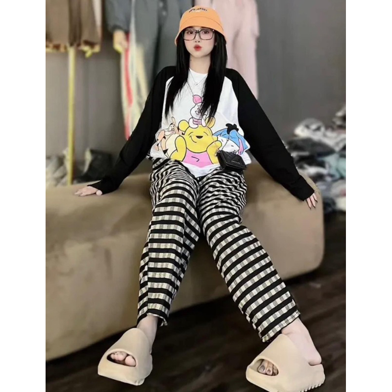 BỘ HOẠT HÌNH GẤU POO MIX QUẦN CARO ĐEN