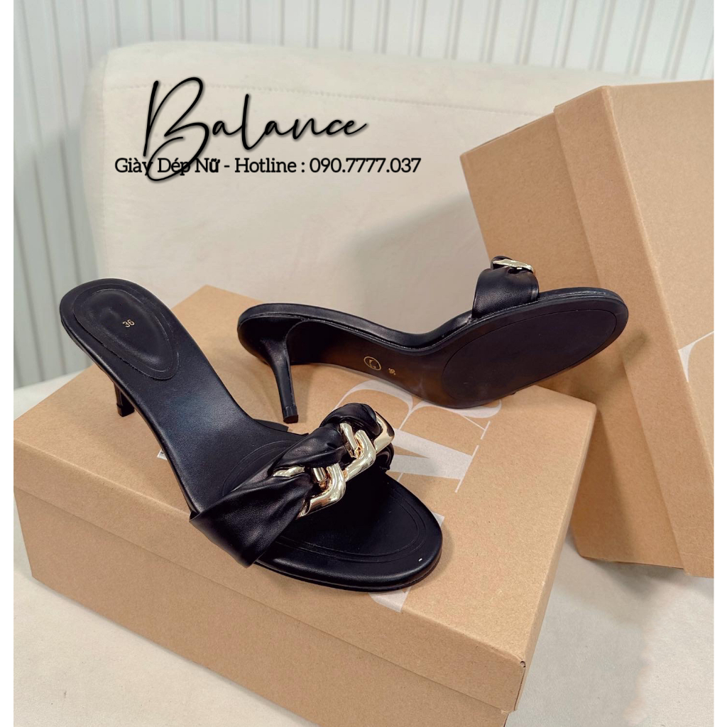 Balance Guốc Đen Khóa Nơ