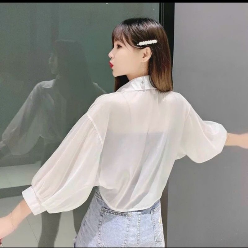 Áo sơ mi croptop cột eo đẹp xì teen xinh cực kỳ.