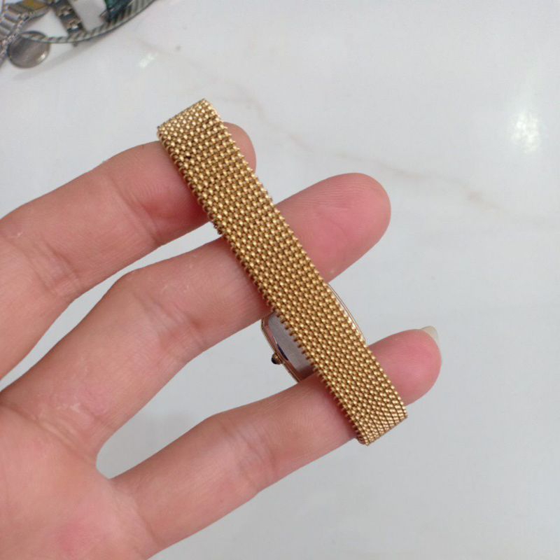 Đồng hồ nữ si thụy mặt vuông tank hiệu BUREN dây chun mạ vàng độ mới cao 90%