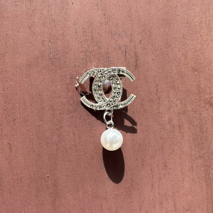 Ghim Tag Cài Áo Hình Nơ Đính Đá Phối Đồ Thời Trang Nữ