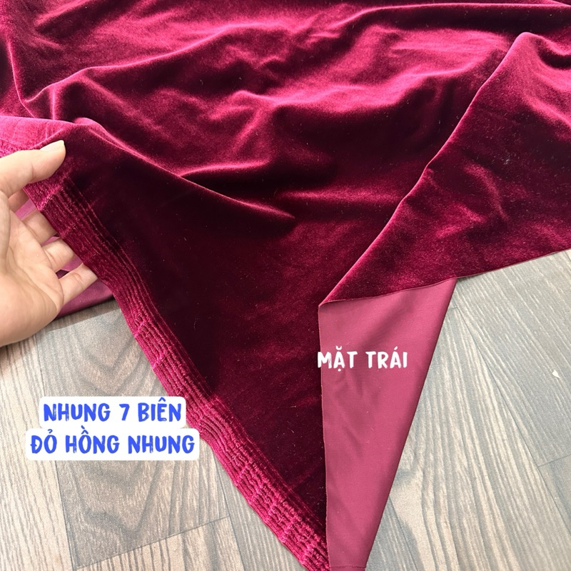 vải nhung Tuyết 7 biên đỏ ép lưới Hàn lạ quá, hình bông hoa hồng rất to ép trên nền lưới thưa mềm rũ,