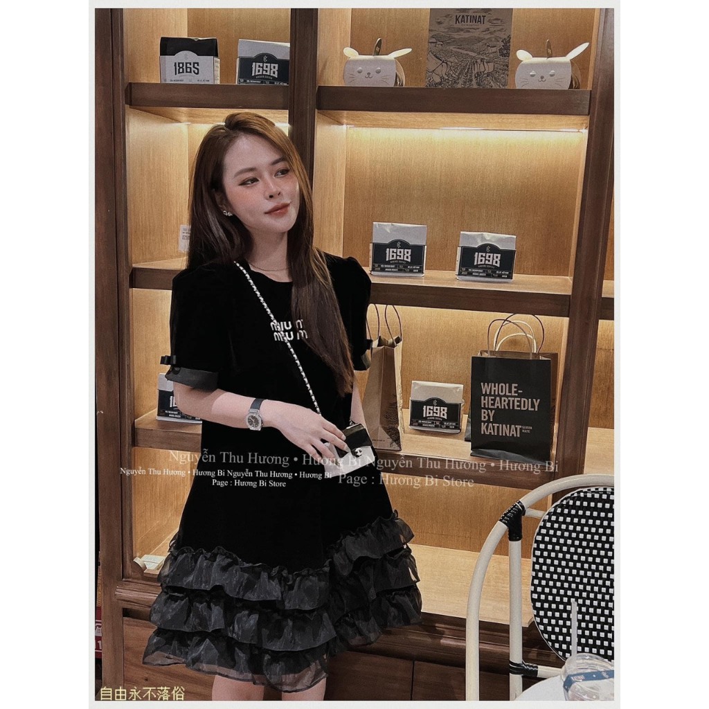 Váy Nhung Thêu Miu Miu Tay Nơ Phối Bèo Voan Đầm Nhung Nữ Dáng Suông Rộng Freesize