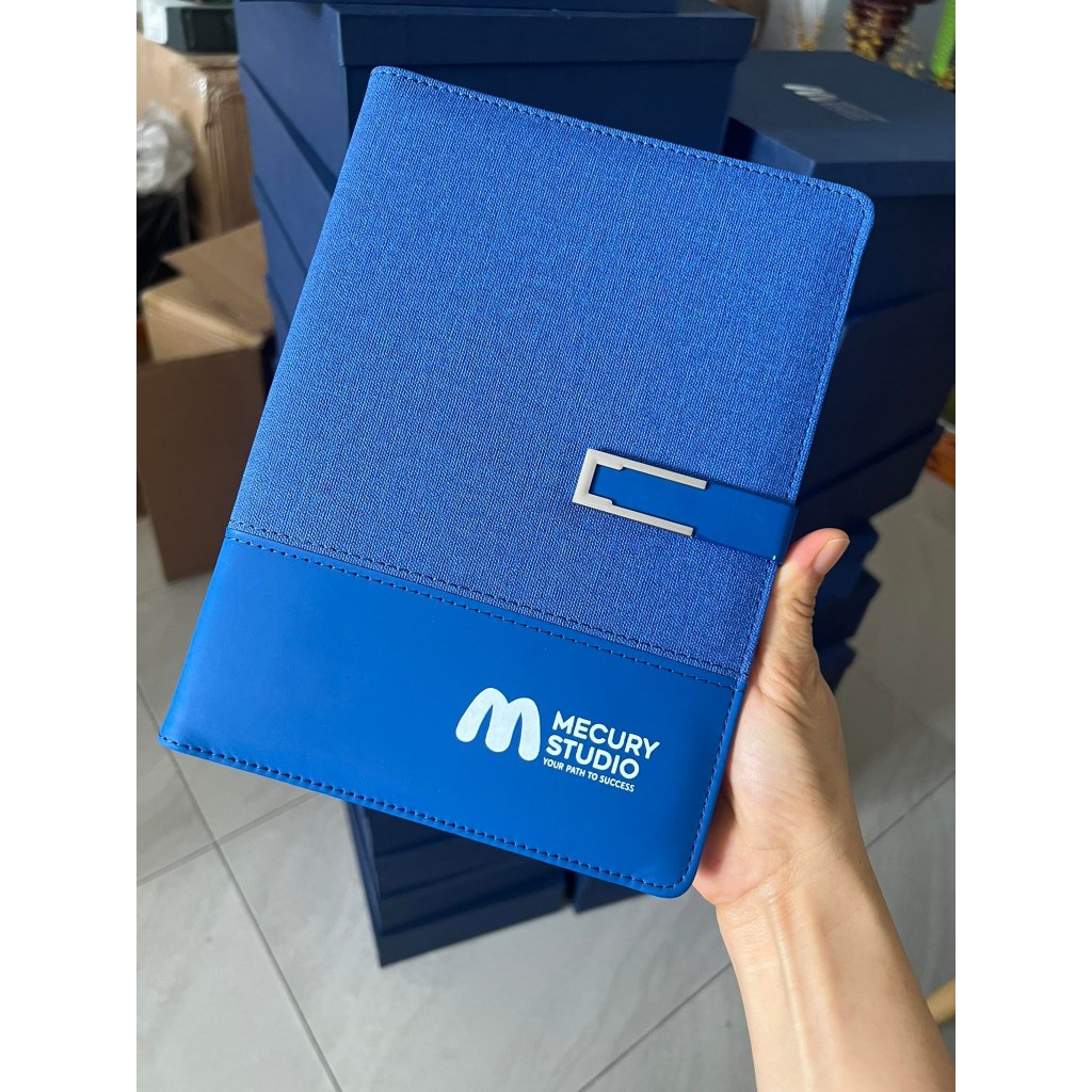 Sổ Bìa Còng In Logo