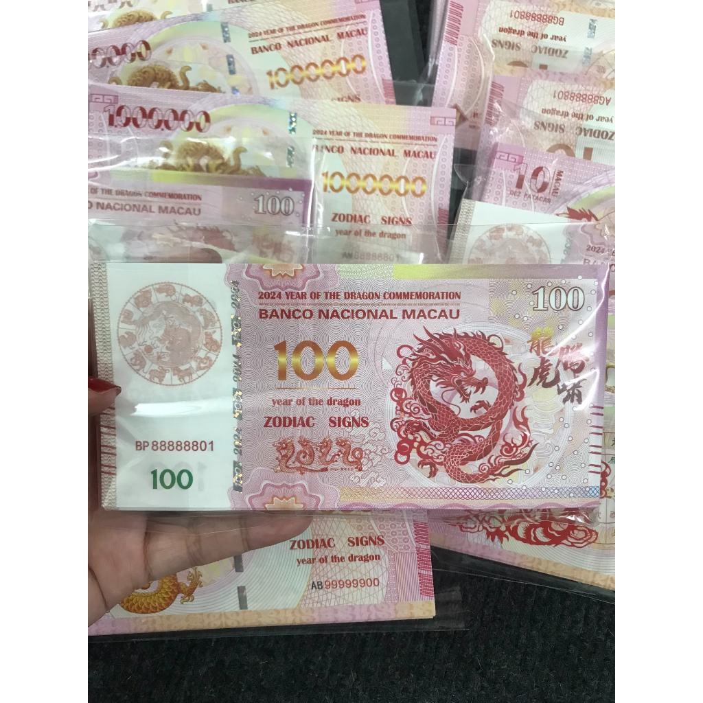 Tiền lì xì 100 dola macao hình con rồng 2024; Màu trắng và đỏ; Kích thước tờ tiền 155 x 75mm - SP005382