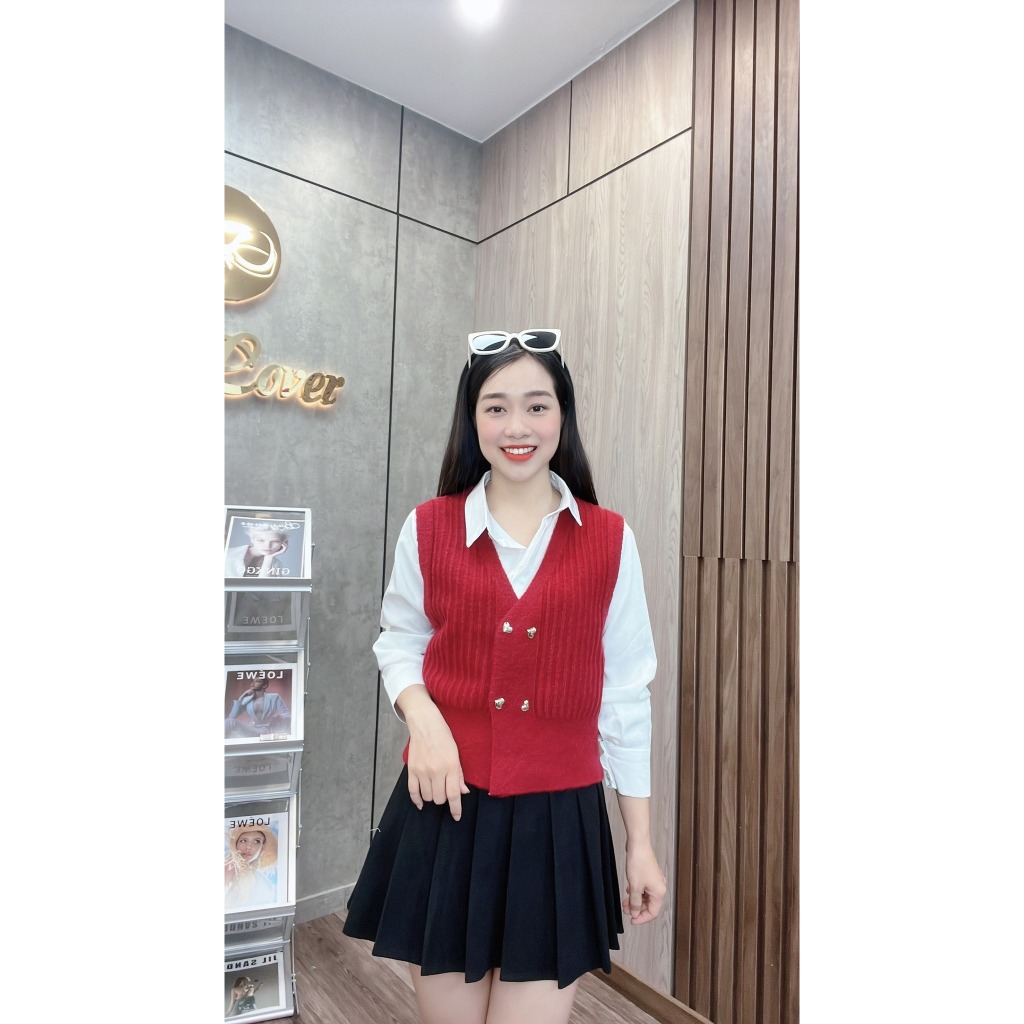 Áo Gile len nữ phối cúc trái tim