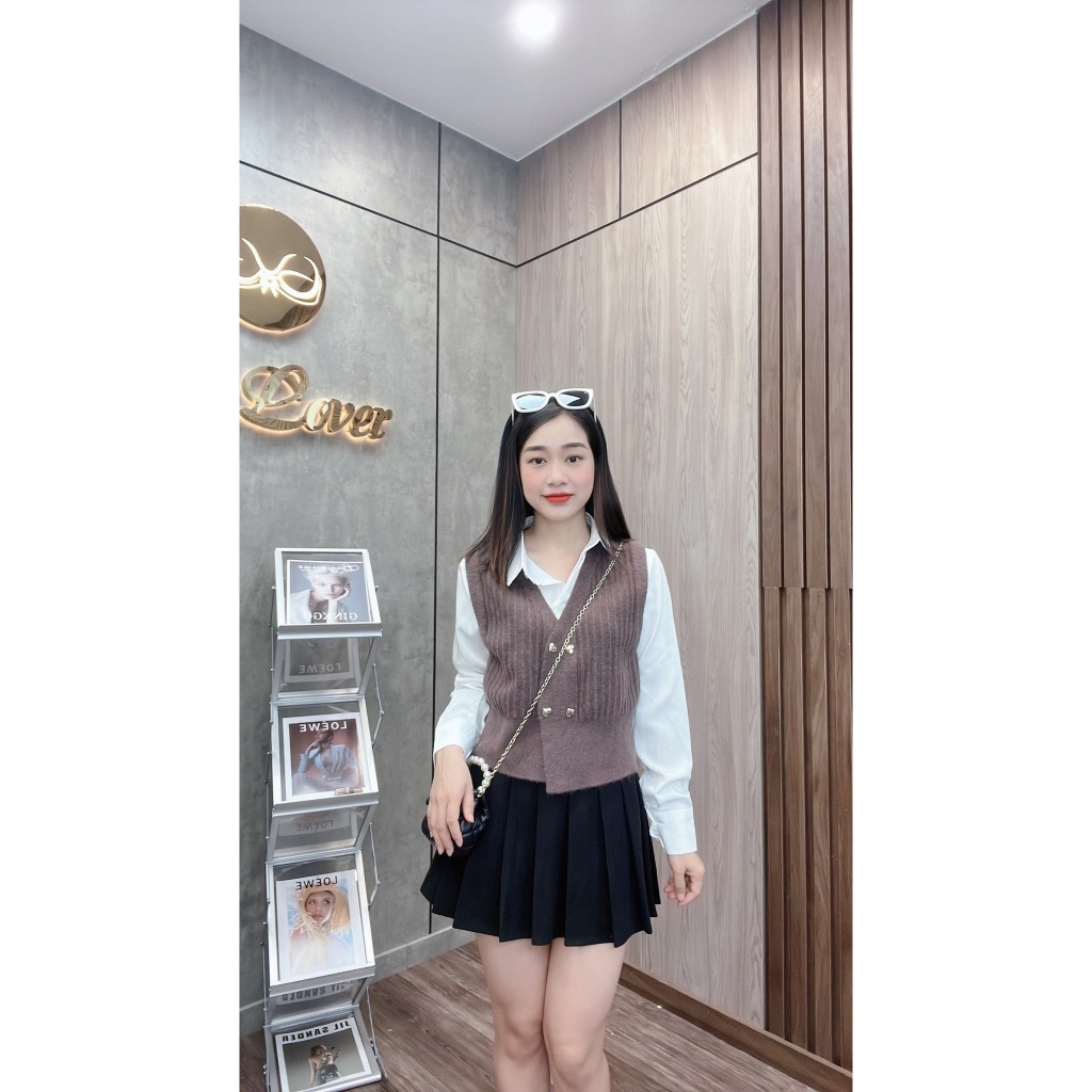 Áo Gile len nữ phối cúc trái tim