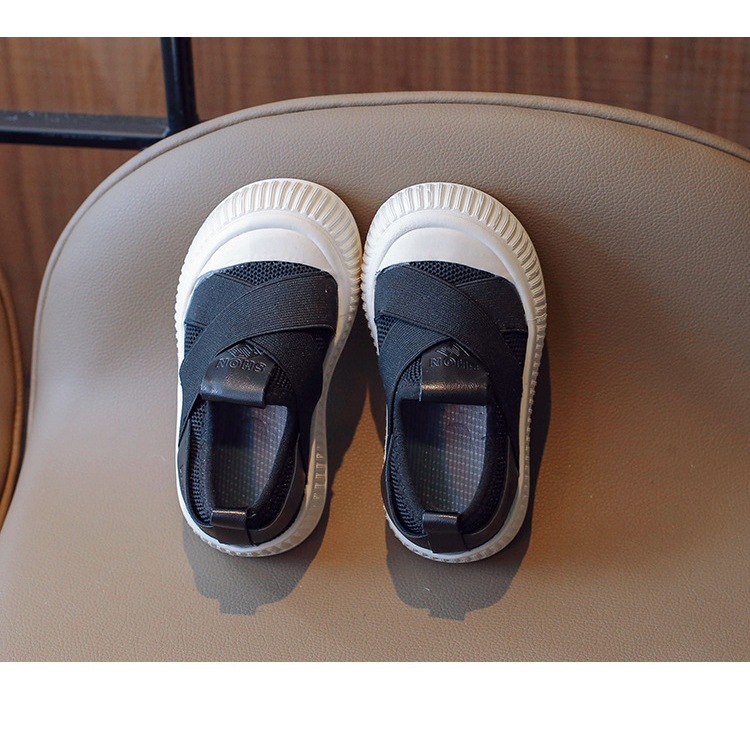 Giày lên cho bé trai bé gái đế mềm, chống trơn chống trượt