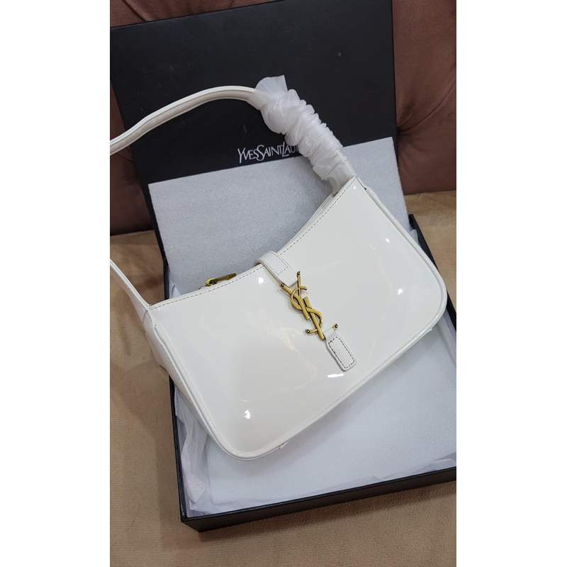 Túi da bóng có dây kéo