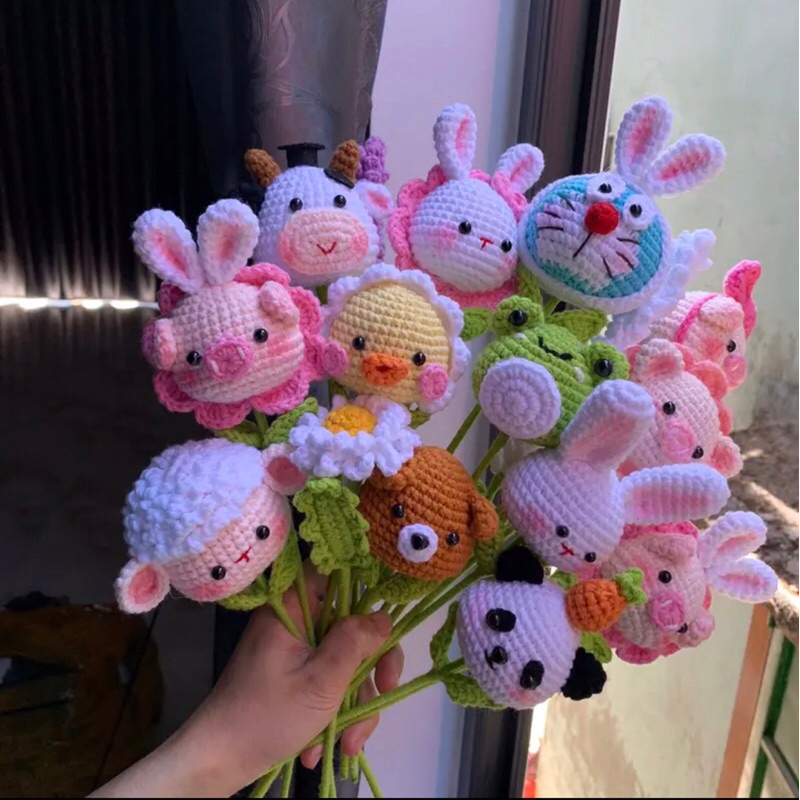 Hoa đầu thú bằng len