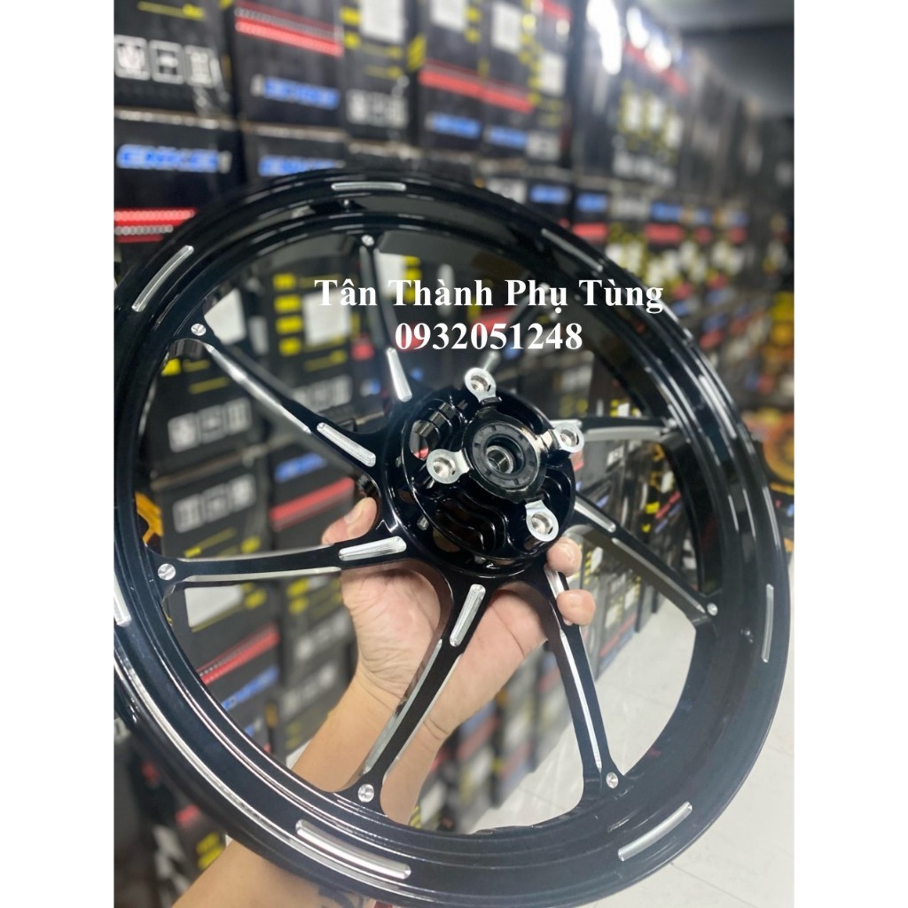 Mâm Vario CNC 8 cây BST: Đen bóng, Cam