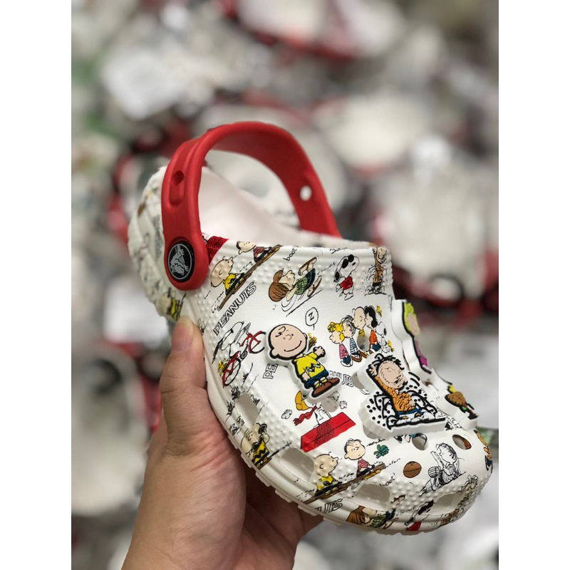Sục trẻ em Peanuts tặng sticker y hình