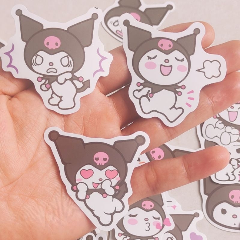 Bộ 50 hình dán sticker kuromi dễ thương cho bé dán vali, điện thoại, mũ bảo hiểm, bình nước, chất liệu decal PVC cao cấp