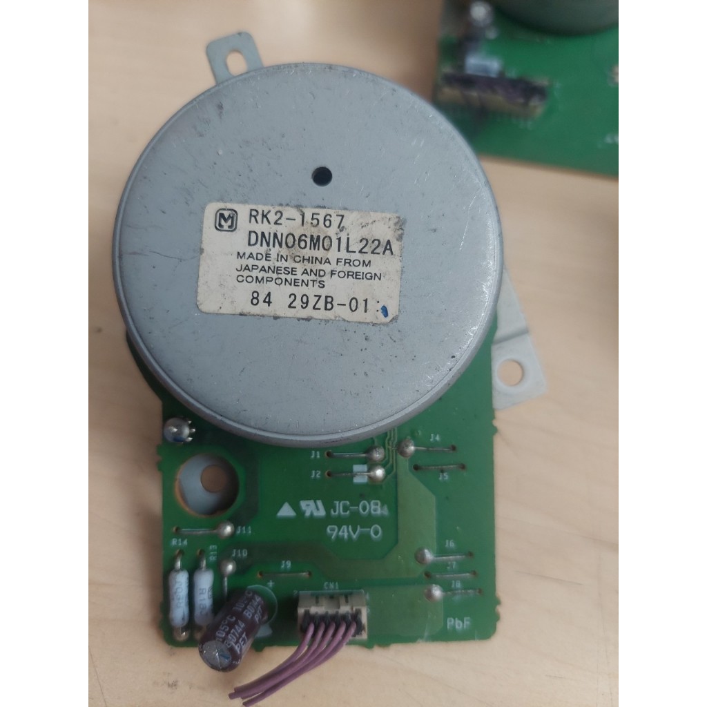 Motor combo8 gồm 04 motor như hình RK2-1567,AX060388, RM1-6786, B2761055 chế DIY