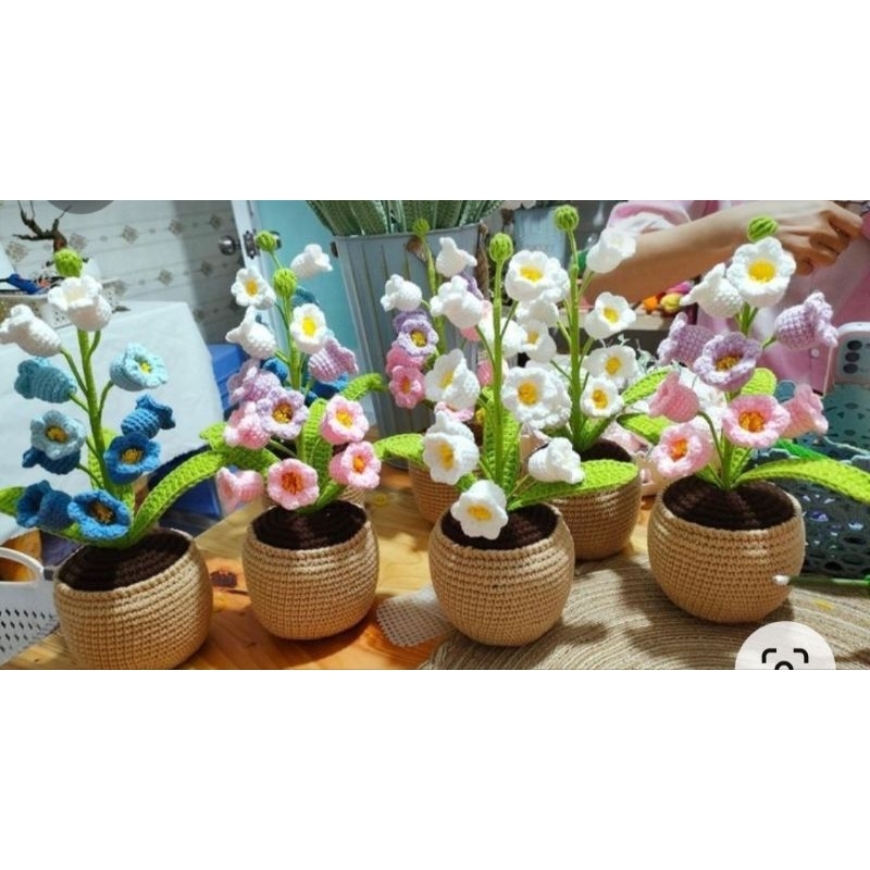 Chậu hoa len handmade dùng để decor