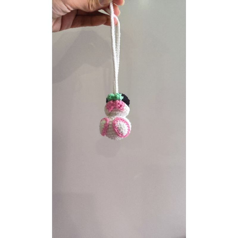 Móc khoá Spiderman đu dây bằng len