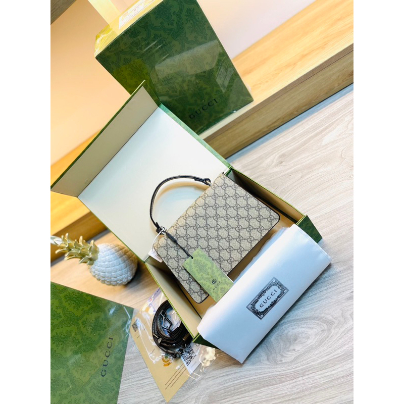 Túi xách GC đầu rồng size 24 box nam châm