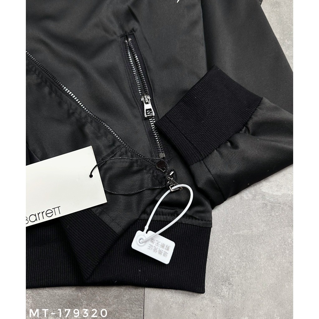 Áo Khoác Gió Tia Sét Nam Bản 2 Lớp Cao Cấp Chuẩn Form-Áo Khoác Gió Tia Sét Cực Đẹp Hottrend 2023