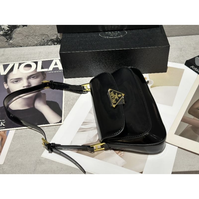 Túi xách nữ cực đẹp Prada da bóng sz24cm kèm hộp hãng