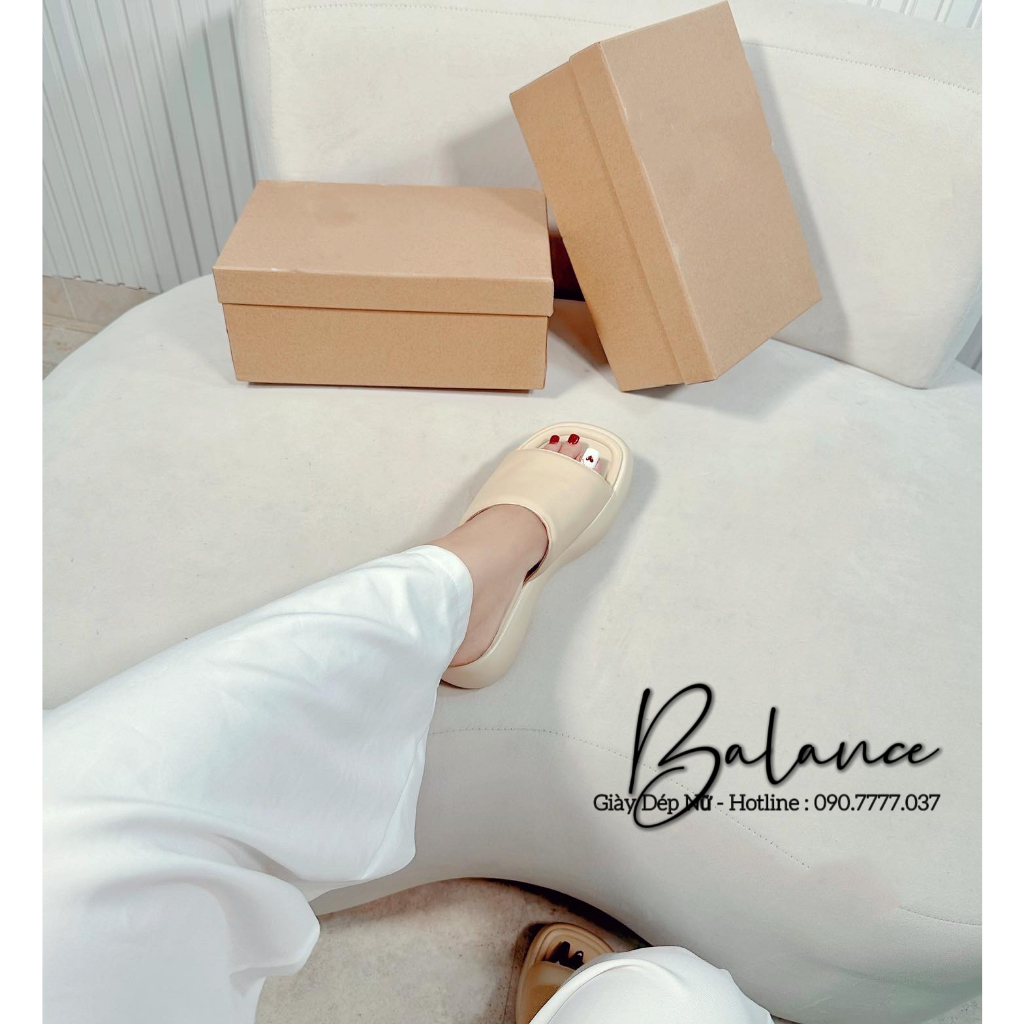 Balance Dép Bánh Mì