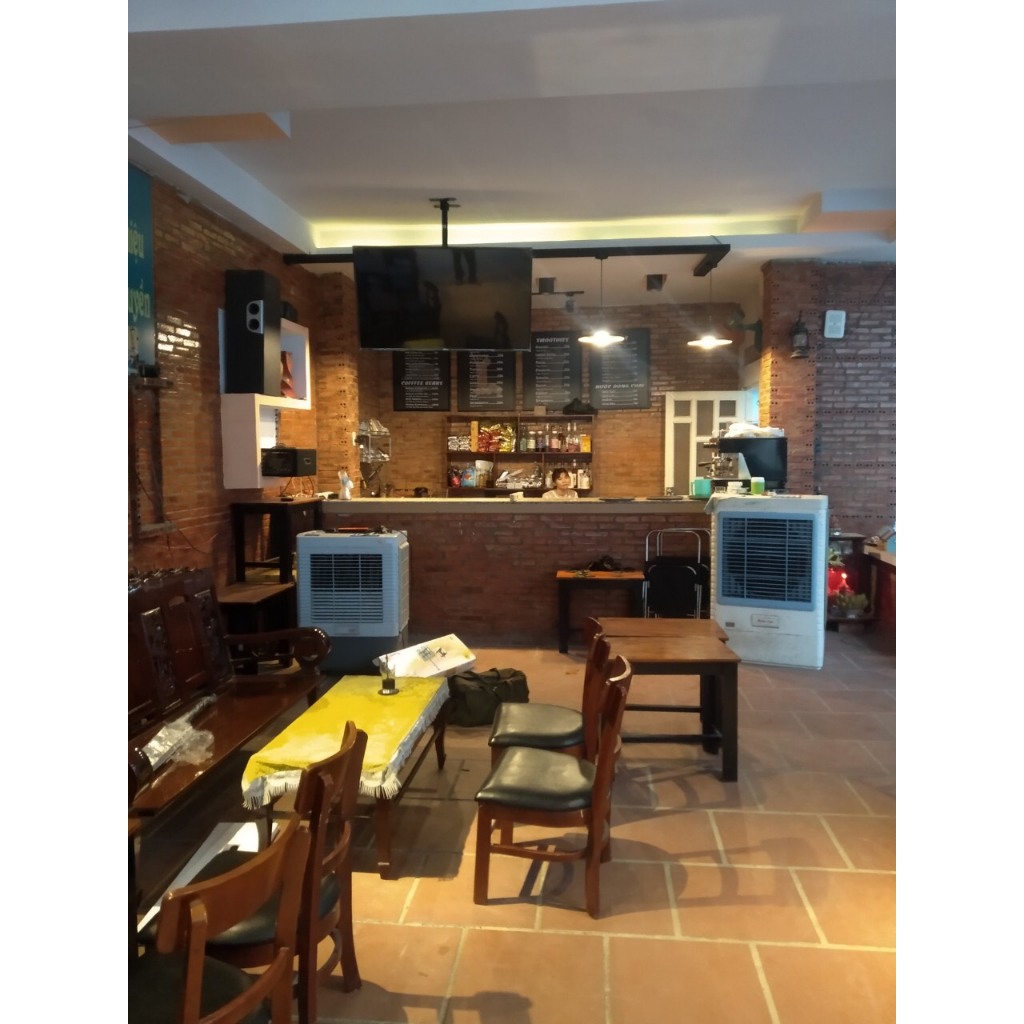 T560 Giá Treo Tivi Thả Trần North Bayou -Giá treo tivi trên trần nhà