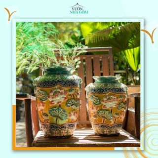 Bình hoa gốm đắp nổi sen xanh đồng trổ bông, trang trí nhà cửa, decor- Vườn Nhà Gốm
