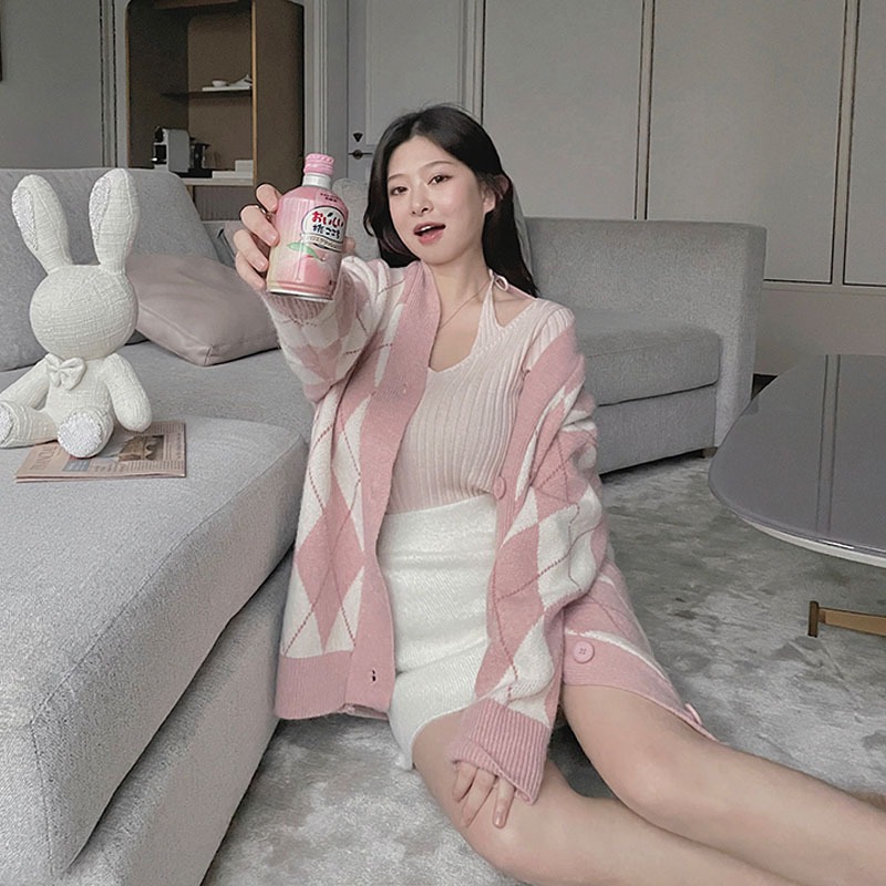 Áo khoác cardigan Forgirlstudio dáng rộng họa tiết kẻ trám đen hồng phong cách Hàn Quốc FG017