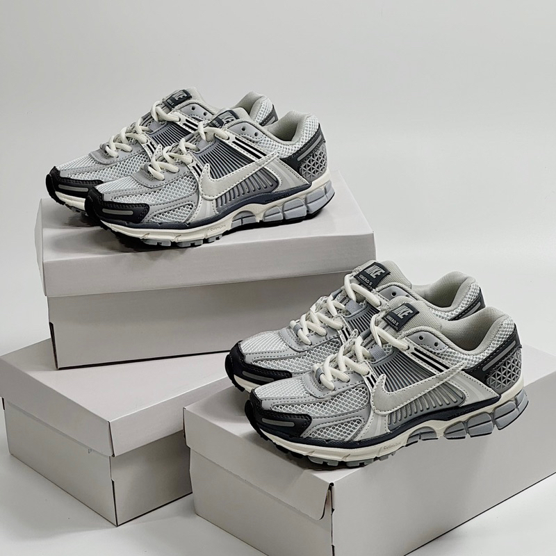 JDK STORE_Giày Sneaker Vomero 5 Đen Xám Black Grey