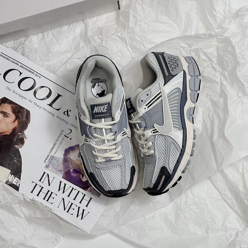 JDK STORE_Giày Sneaker Vomero 5 Đen Xám Black Grey