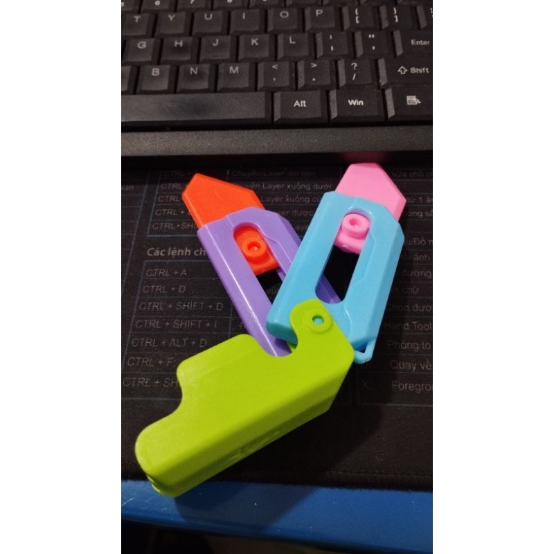 Đồ chơi dao carot đôi cao cấp.