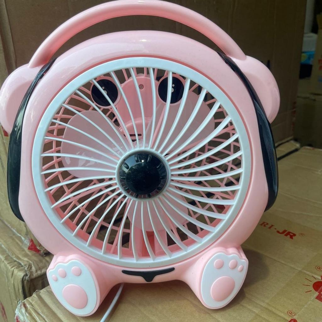 Quạt cắm điện hình thú để bàn văn phòng hoặc bàn học