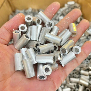 Ắc nhôm lỗ vít 6li dùng để làm cục canh chêm khi lắp đặt các phụ kiện đồ chơi xe máy