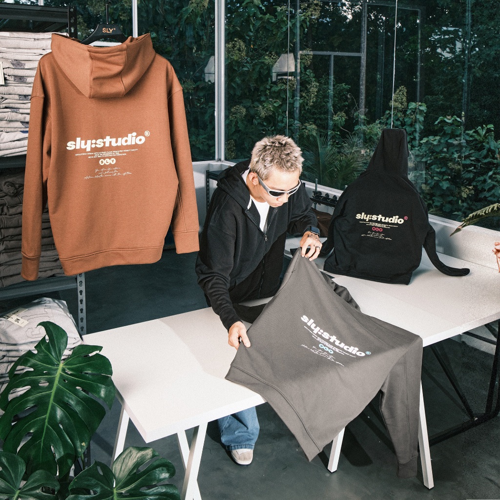 Áo hoodie zip SLY Eminence