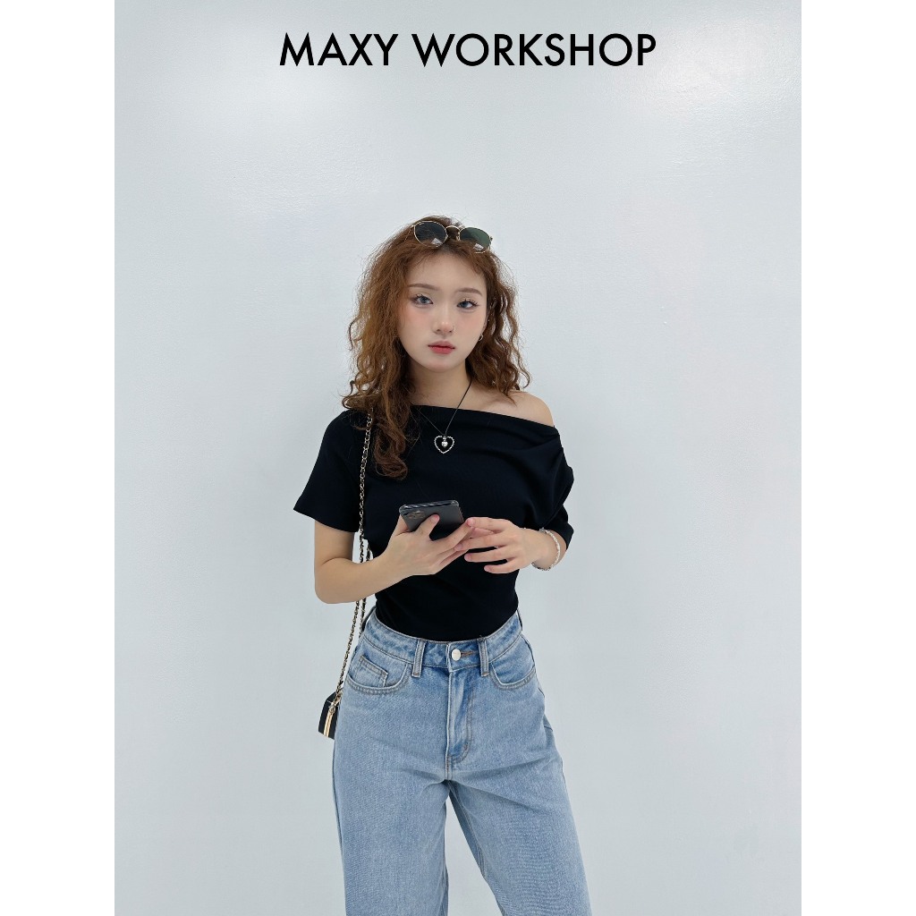 Áo thun tay ôm tay ngắn xếp ly tà xéo Side Sleeve Top Maxy Workshop
